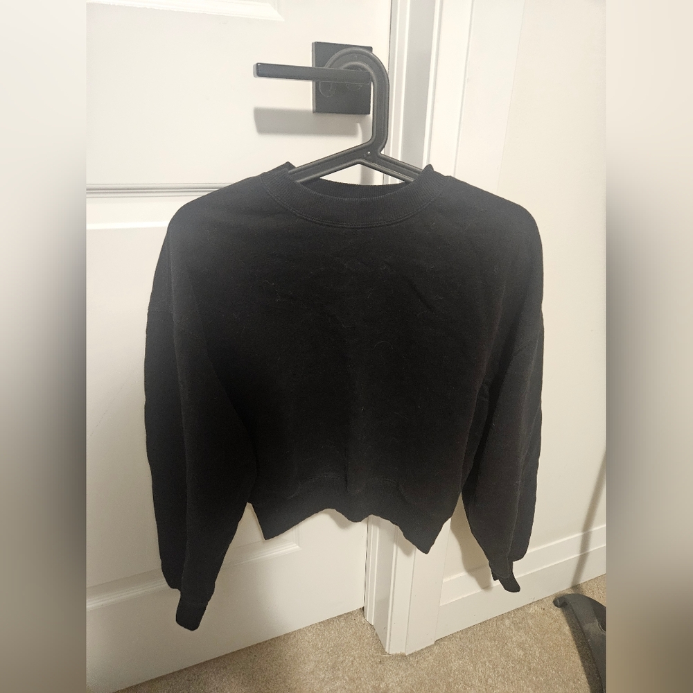 Dynamite Black Crew Neck Sweater Essential Knitwear